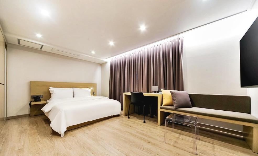 Centro Hotel Chilgok Dış mekan fotoğraf